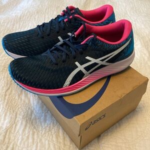 Brand new! ASICS women’s Hyper Speed sneakers